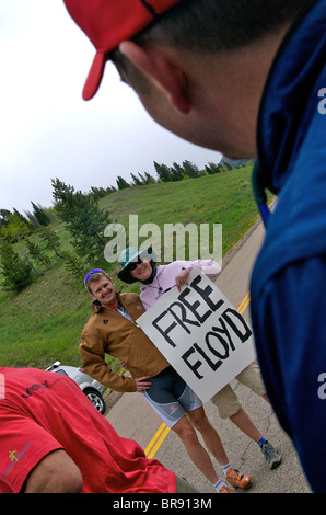 Flyod Landis est accueilli par un ventilateur à la randonnée de la montagne à la Teva Mountain Games Banque D'Images