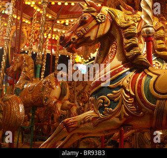 Witney Golden Gallopers fête la nuit Banque D'Images