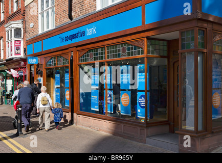 Co-operative Bank succursale dans le centre-ville de Chester, Cheshire, Angleterre, RU Banque D'Images