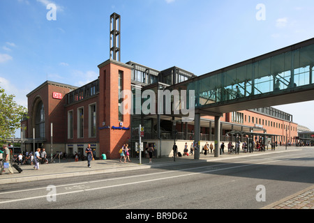 Dans Bahnhofsgebaeude Hauptbahnhof Kiel, Kieler Foerde, Ostsee, Schleswig-Holstein Banque D'Images