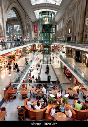 La gare principale de Leipzig, une ville dans l'Est de l'état allemand de Saxe Banque D'Images