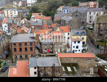 Vue aérienne de Staithes, du nord-est de l'Angleterre. Septembre 2010 Banque D'Images