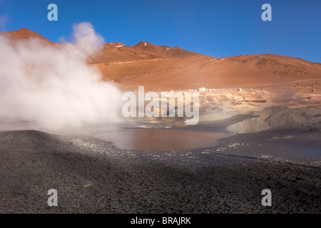 Eduardo Avaroa Parc national : Geysers Sol de Manana Banque D'Images