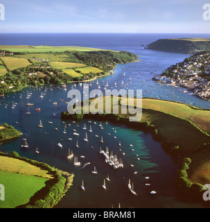 Image aérienne de Salcombe et East Portlemouth, estuaire de Kingsbridge, Devon, Angleterre, Royaume-Uni, Europe Banque D'Images