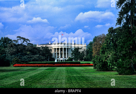 La belle couleur de la célèbre Maison Blanche Présidents de gouvernement à Washington DC aux ETATS UNIS Banque D'Images