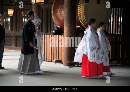 Mariage, Meiji Jingu, Shinto, Tokyo, Japon Banque D'Images