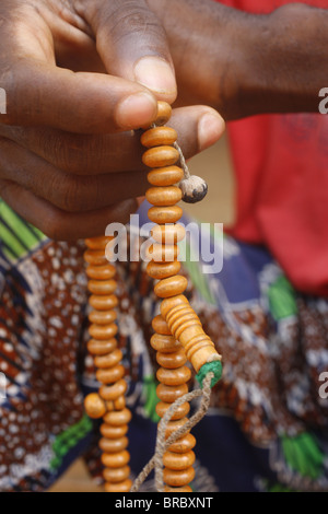 La prière musulmane perles, Lomé, Togo, Afrique de l'Ouest Banque D'Images