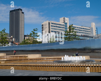 La place de la gerbe dans le centre-ville de Sheffield, South Yorkshire, Angleterre, Royaume-Uni Banque D'Images