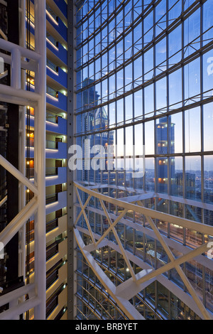 L'architecture moderne à l'intérieur d'un bureau de luxe et bâtiment de l'hôtel, DUBAÏ, ÉMIRATS ARABES UNIS Banque D'Images