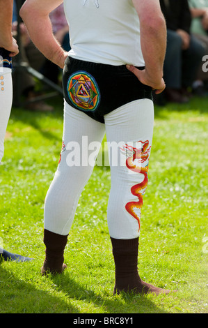 Les lutteurs de Cumbrie portant des costumes traditionnels à la Westmorland Show Banque D'Images