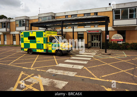 A&E à l'entrée de l'Hôpital Queen Elizabeth, Kings Lynn Banque D'Images