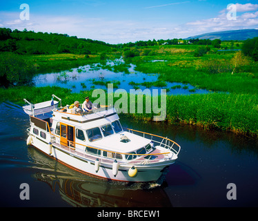 Ballinamore-Ballyconnell Shannon-Erne Waterway, Canal, Co Leitrim, Ireland Banque D'Images