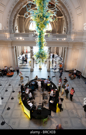 Grand Entrance to the Victoria and Albert Museum aka the V&A at South  Kensington, London Stock Photo - Alamy