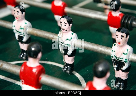 Soccer sur table. Match derby portugais : Benfica vs Sporting Lisbon Banque D'Images