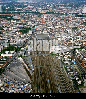 Photo aérienne, centre-ville de Munich, la gare centrale, vue vers l'Est, la région de la Bavière, Allemagne, Europe Banque D'Images