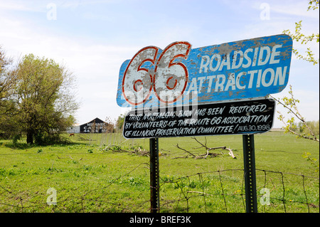 La route 66 près de Illinois ODell Banque D'Images