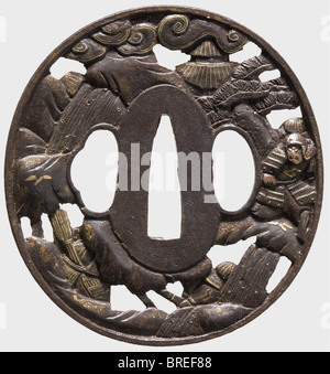 Une tsuba japonaise, école de Soten, CA. 1700 Tsuba de fer en forme de marugata. hikone-bori et zogan iroe tridimensionnels en cuivre, argent et or de différentes couleurs. Représentation du prince Hideyoshi et de cinq samouraï en armure complète qui assiégent le château de Noda et perturbe l'approvisionnement en eau de la forteresse. Hauteur 76 mm, bord 5,2 mm. Historique, historique, XVIIIe siècle, japonais, asiatique, Asie, Extrême-Orient, objet, objets, photos, découpe, coupures, découpe, découpe, découpe, découpe, découpe, découpe, Banque D'Images
