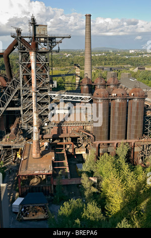 Steel works désaffectées au Landschaftspark Duisburg-Nord, NRW, Allemagne. Banque D'Images