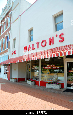 Centre des Visiteurs de Walmart Walton 5 et 10 Bentonville Arkansas Banque D'Images