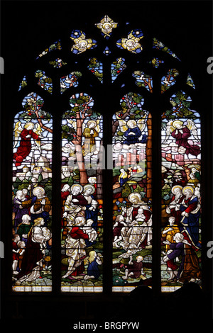 Caractéristiques internes et artefacts qui se rapportent à l'église St Bartholemews à Moreton Corbet, Shropshire, Angleterre. Banque D'Images