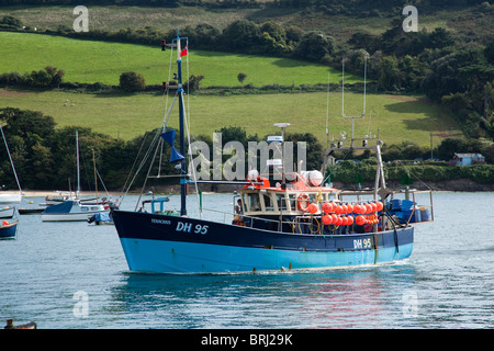 Bateau de pêche à Salcombe harbour, Salcombe, Devon, Angleterre, Royaume-Uni. Banque D'Images