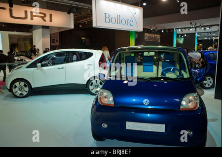 Paris, France, voiture électrique en libre-service Scheme, Bolloré, Bluecar, Français prix de location, projet Autolib Banque D'Images