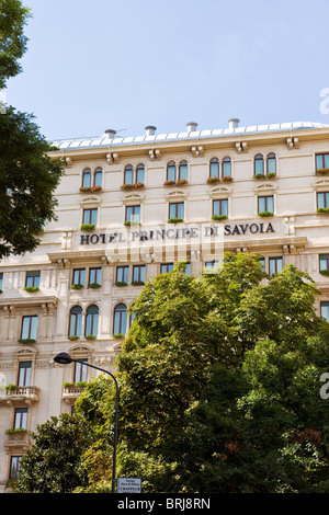 L'hôtel Principe di Savoia, Milan, Italie Banque D'Images