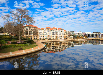 Claisebrook Cove East Perth riches en réaménagement. Perth, Australie occidentale. Banque D'Images