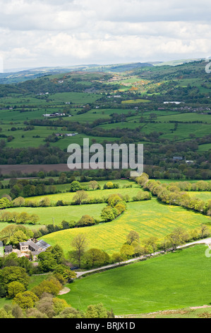 Vue sur campagne du Cheshire à partir de la colline en direction de Cloud Staffordshire Moorlands et près de Derbyshire, Angleterre Royaume-uni Congleton Banque D'Images