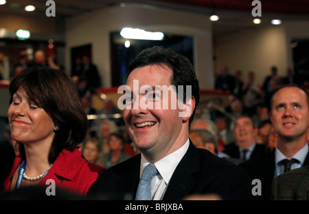 Le Chancelier GEORGE OSBORNE 03 octobre 2010 CPI BIRMINGHAM ENGLAND Banque D'Images