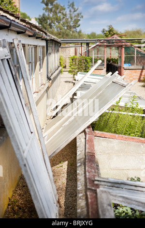 Vieux maisons vertes cuisine jardin victorien clos Banque D'Images