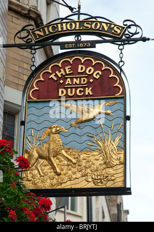 Dog & Duck Pub, Soho, Londres Banque D'Images