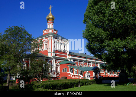 L'église de l'Assomption (1685-1687) à l'intérieur du couvent Novodievitchi à Moscou, Russie Banque D'Images