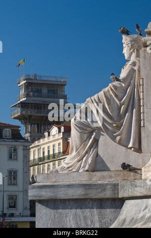 Vue de l'ascenseur de Santa Justa, place Rossio de Lisbonne Portugal Banque D'Images