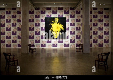 Autoportrait d'Andy Warhol à Warhol Museum, Pittsburgh, Pennsylvanie Banque D'Images