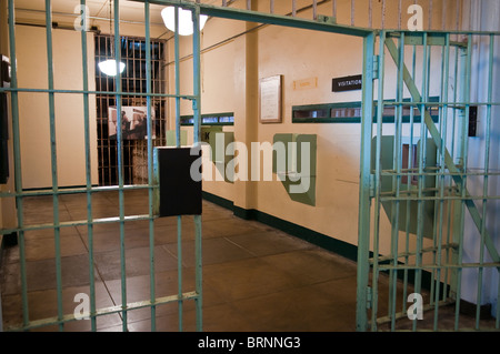 Interphone pour les détenus et leurs visiteurs dans la prison, l'île d'Alcatraz, San Francisco, California, USA Banque D'Images