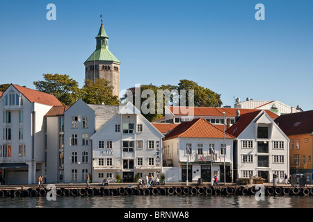 Gamle Stavanger, partie de la vieille ville de Stavanger, blanc à bord de maisons, scène de port Banque D'Images