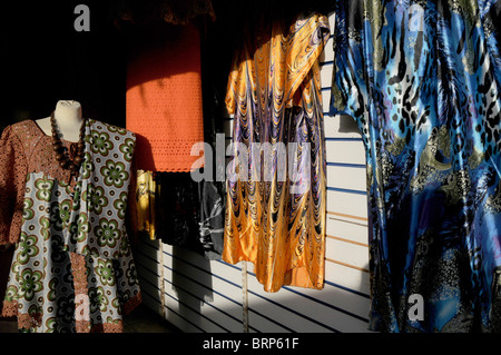 UK.Afro Antillais et textiles boutique tissu dans Ridley Road market,Londres Hackney Banque D'Images