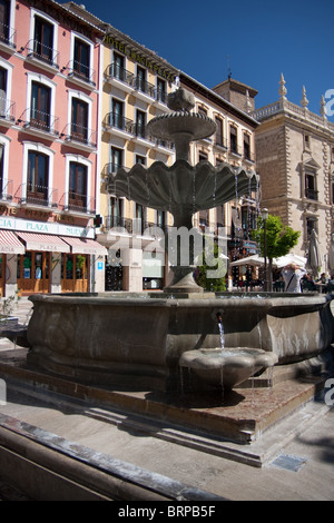 La Plaza Nueva à Grenade, Espagne Banque D'Images