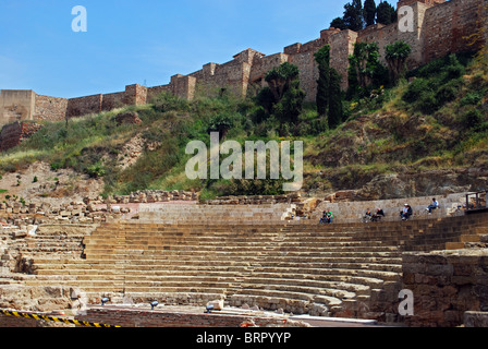 Théâtre romain par le château (Alcazaba), Malaga, Costa del Sol, la province de Malaga, Andalousie, Espagne, Europe de l'Ouest. Banque D'Images