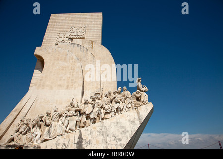 Monumento a los descubridores Lisboa Portugal Monument des Découvertes Lisbonne Portugal Banque D'Images