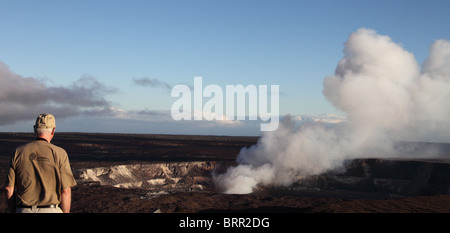 En dehors de la touristique Thomas A. Jagger Musée sur la Grande Île ressemble au nuage de fumée Banque D'Images