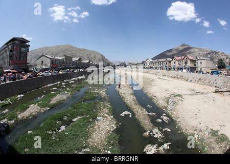 Asséché de la rivière Kaboul, Kaboul, Afghanistan Banque D'Images