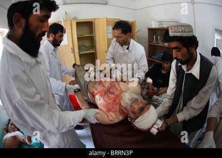 Victimes d'un attentat à l'EEI en Afghanistan Banque D'Images