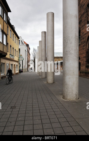 Strasse der Menschenrechte, chemin des droits de l'homme, concept par Dani Karavan, 1993, Nuremberg, Bavière, Allemagne, Europe Banque D'Images