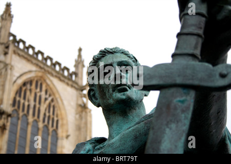 Statue de Constantine à côté de la cathédrale de York Banque D'Images