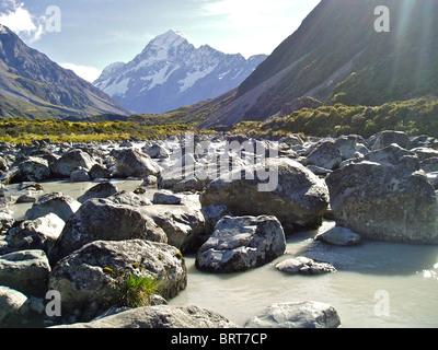 Le Mont Cook (Aoraki/Mount Cook National Park) dans l'île Sud de la Nouvelle-Zélande est la plus haute montagne en NZ Banque D'Images