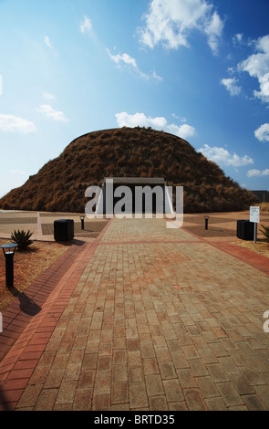 Centre des Visiteurs de Maropeng, berceau de l'humanité, inscrite au Patrimoine Mondial de l'UNESCO, Gauteng, Afrique du Sud Banque D'Images