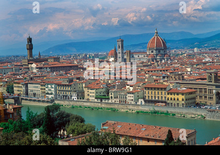 Panorama avec l'Arno, Florence, Toscane, Italie, Europe Banque D'Images