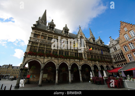 La Halle aux draps, Ypres, Belgique Banque D'Images